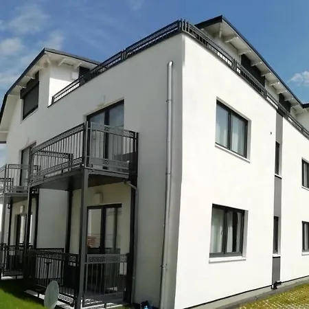 Gepflegtes Und Schoenes Ferienapartment *